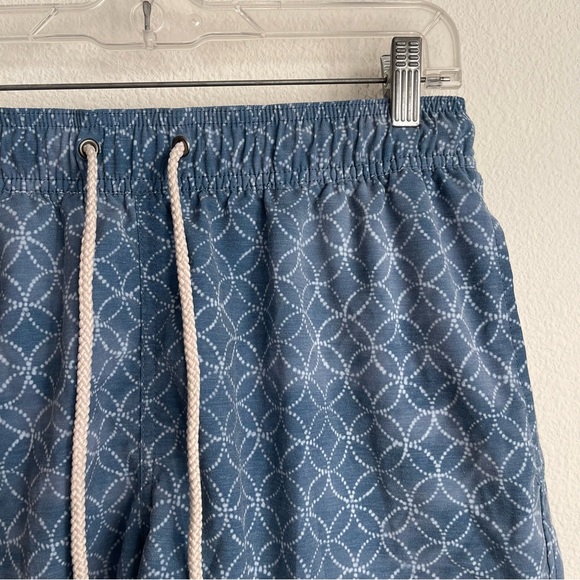 Faherty Geometric Pattern Swim Trunks Board Shorts - Picture 3 of 6